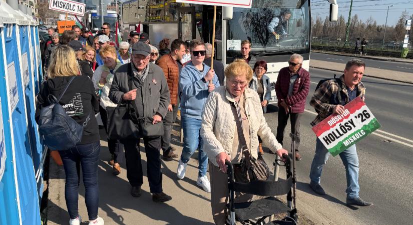 Közpénzégető kalóz rezsim