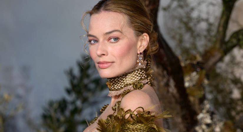 Hódít a viktoriánus volumen: az Üvöltő szelek újra divatba hozta a gótikus romantikát