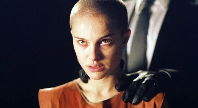 Natalie Portmant brutálisan megkopasztották: már 20 éve a traumának!