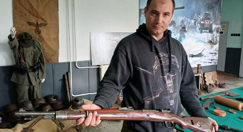 A héten tárgyak idézik az öldöklés napjait Pákozdon (galéria)