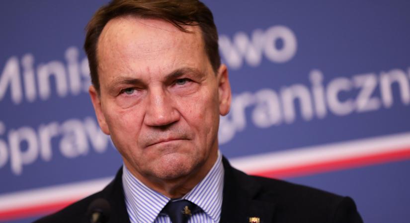 Szijjártó Péter: A lengyel külügyminiszter sajnos hazudik