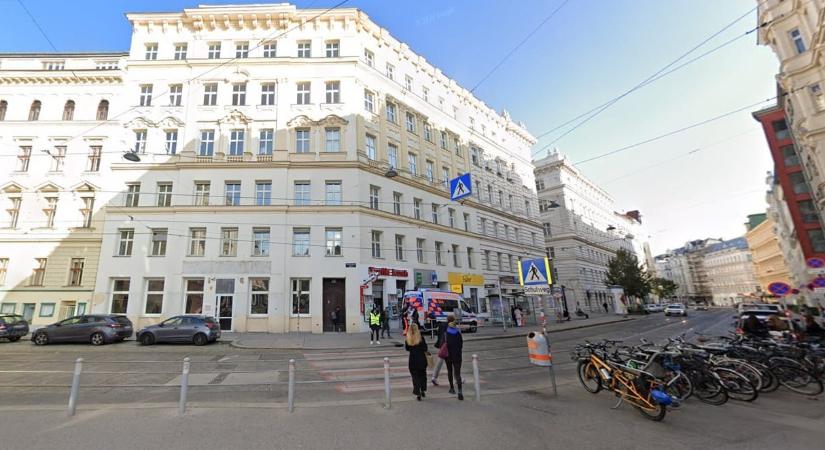 Összeomlott Bécsben egy építkezés állványzata, négy ember meghalt