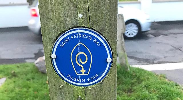 Szent Patrik napja a zajos felvonulásoktól az ősi zarándokútig