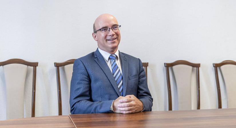 Sokallja az Orbán-kormány az iskolai dolgozók béremelésére kért pénzt, Maruzsa Zoltán szerint nem igazán lesz fedezet