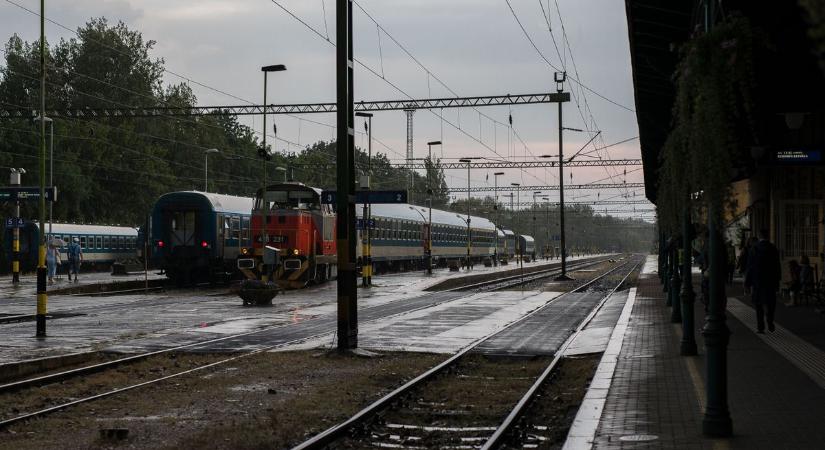 A mozdonybérlés előbb-utóbb lejár, vásárolnia kell majd a MÁV-nak