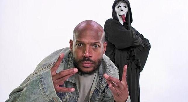 A régi magyar szinkronhangokkal jön az idei Horrorra akadva