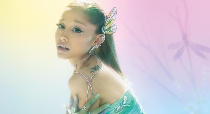 A Swarovski bemutatja második kapszulakollekcióját Ariana Grande-val  