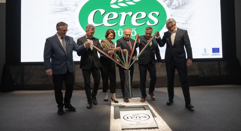 Napi 100 tonna kenyérrel hódítja meg Tatáról Európát a Ceres új csúcsgyára fotók, videó