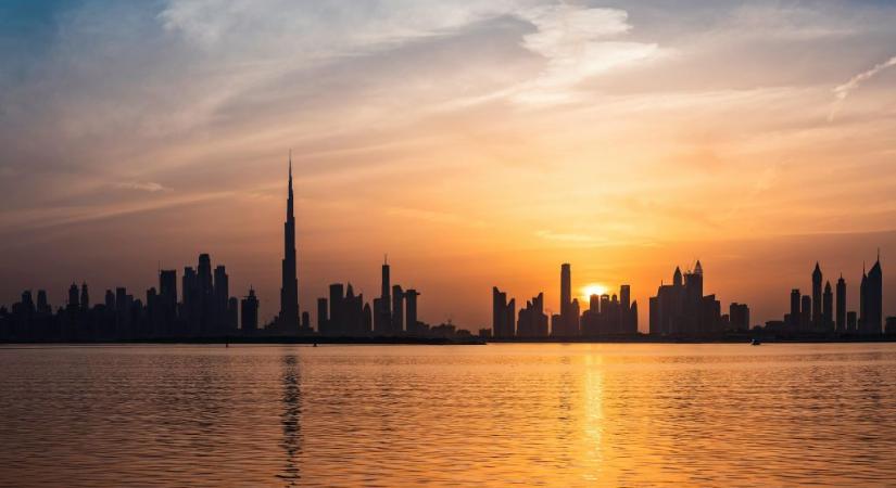 Ilyet is ritkán látni: Dubajban teljesen kiürültek az utcák – ez az oka