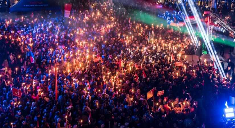 Orbán Viktor Egerben: Olyan kormányt válasszanak, amelyik nemet tud mondani a háborúra