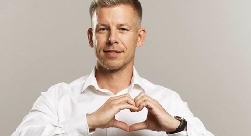 Mint egy rossz vicc: a Kyiv Independent újságírói Magyar Péter „Nemzeti” Menetén jártak, és megírták, hogy a Tisza támogatói változtatnának Magyarország Ukrajna-politikáján