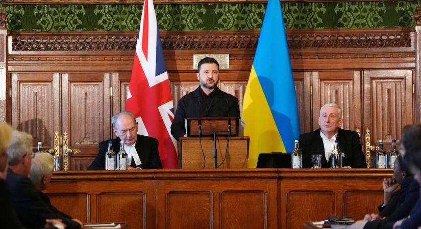 Zelenszkij: Most dől el, hogy bunkerekben, vagy a napfényes égbolt alatt fog élni az emberiség