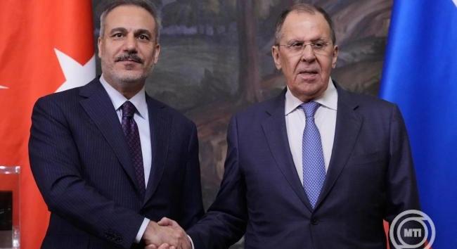 Lengyelország nem küld katonákat Iránba