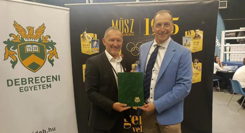 Debrecenben végre elkezdődött a bokszszezon!