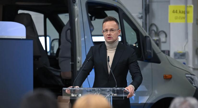Szijjártó Péter: A lakóautókat gyártó Knaus Tabbert ötven új munkahelyet hoz létre Nagyorosziban