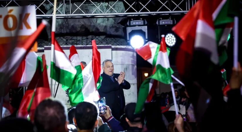 Orbán Viktor Egerben is ellátta a fiatalokat néhány életvezetési tanáccsal