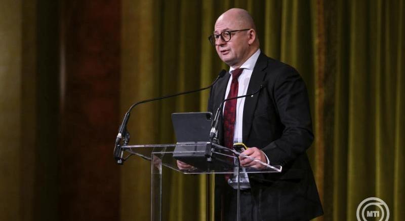 A GVH elnöke újabb hat évig Rigó Csaba Balázs