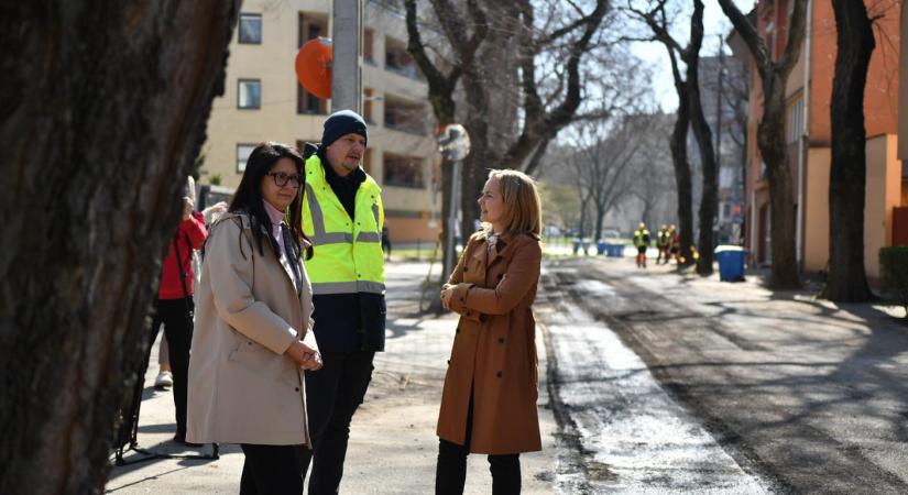 Útfelújítást szemlélt meg Széles Diána