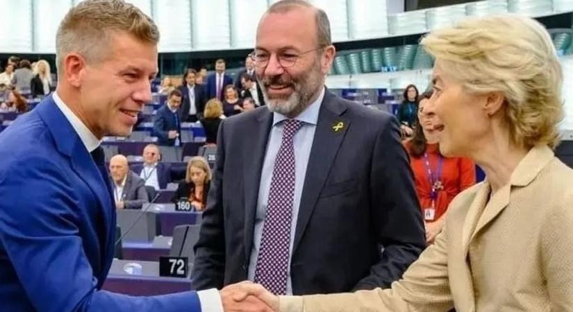 Úgy hazudnak, hogy az még a Holdról is látszik