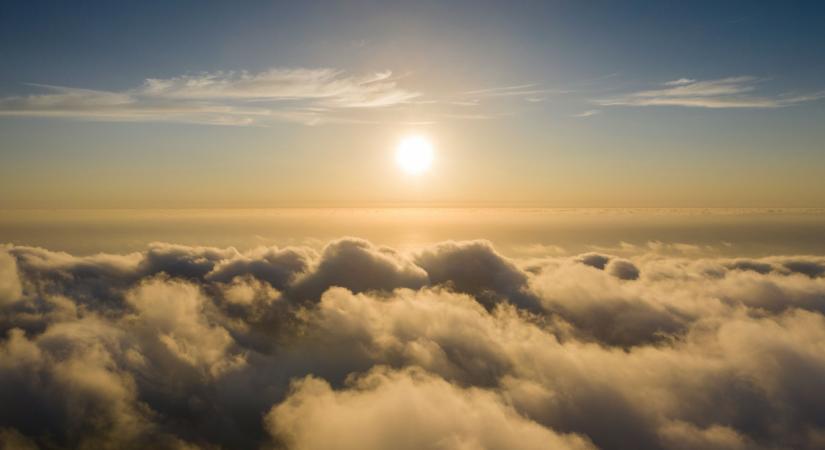 Váratlan fordulat az időjárásban: zivataros kezdet, napsütéses folytatás