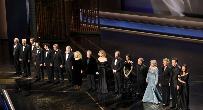 Háborús tiltakozás akasztotta meg az Oscar-gála díjátadóját