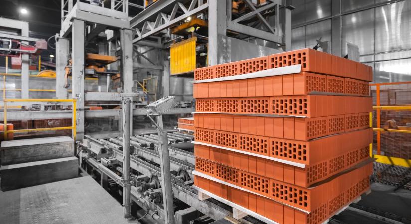 Kilő az építőanyagok ára, áprilisban 5-15 százalékos emelkedés várható