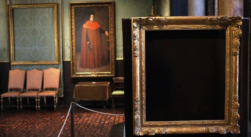 A történelem legnagyobb múzeumrablása: 81 perc alatt vitték el a kincseket