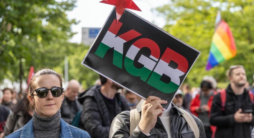 Túl sok véletlen: Fidesz-közeli elemzőkre vetül orosz kémgyanú