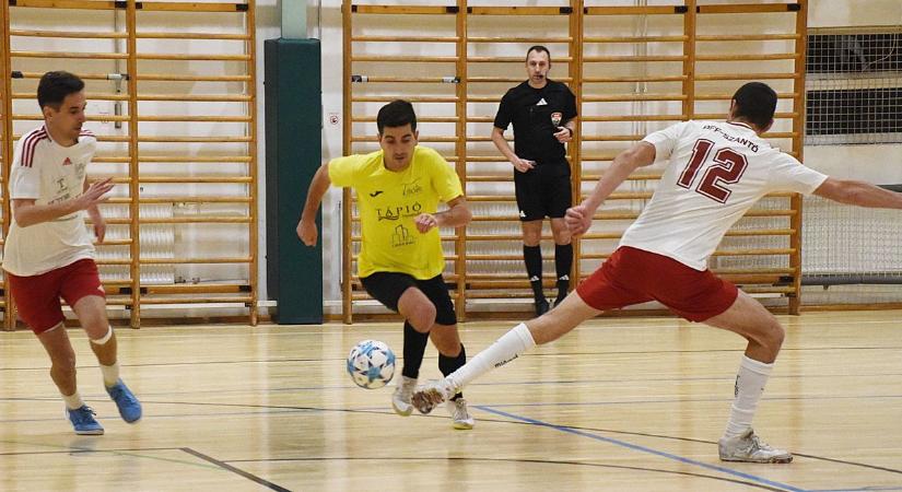 A Vörös-apuka és fia góljaival nyert a Kincsem Lovaspark csapata a TiSE ellen