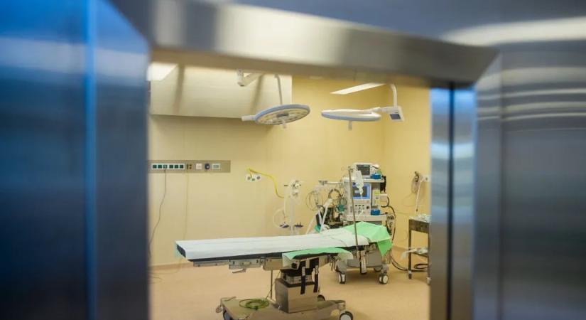 Sok bocsánatkérés mellett közölték, hogy elmarad a műtétem, mert nincs aneszteziológus, aki elaltasson