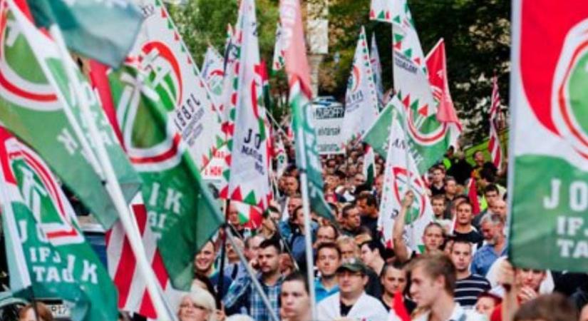 Valamiben még kimagasló a 2018-as választás legerősebb ellenzéki pártja, bár ezt nem teszik ki az ablakba