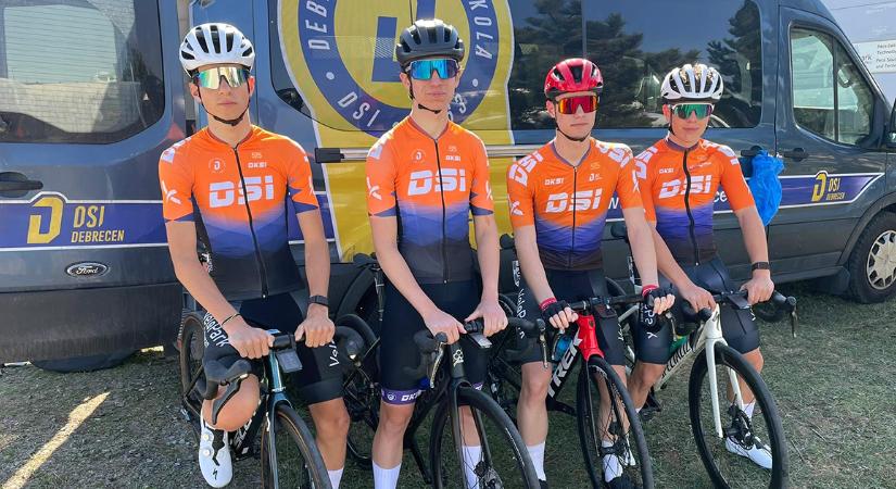 Sikeresen kezdték az országúti szezont a debreceni kerékpárosok