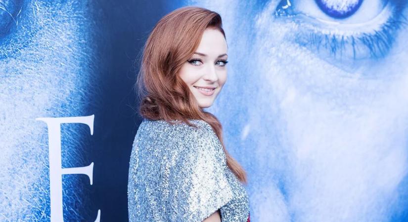 Hu, de jól áll Sophie Turnernek a dupla pisztoly a Tomb Raider-sorozat új kiszivárgott videójában