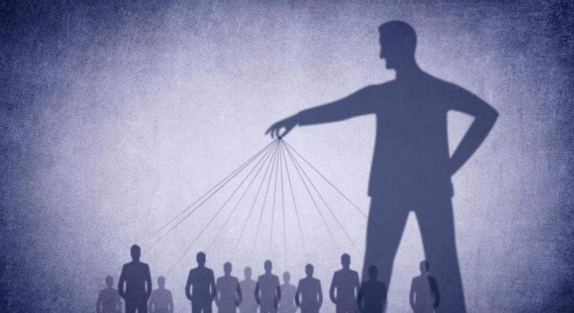 A fejjel lefelé álló királyság, avagy a vallás az egyik legveszélyesebb erő a földön