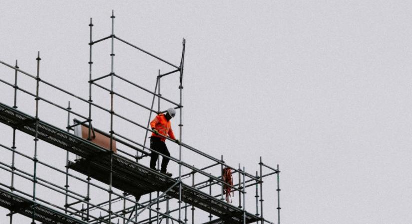 Nagy pofont kaphat az építőipar: ezt tanácsolja a szakértő, ha felújítást tervezel