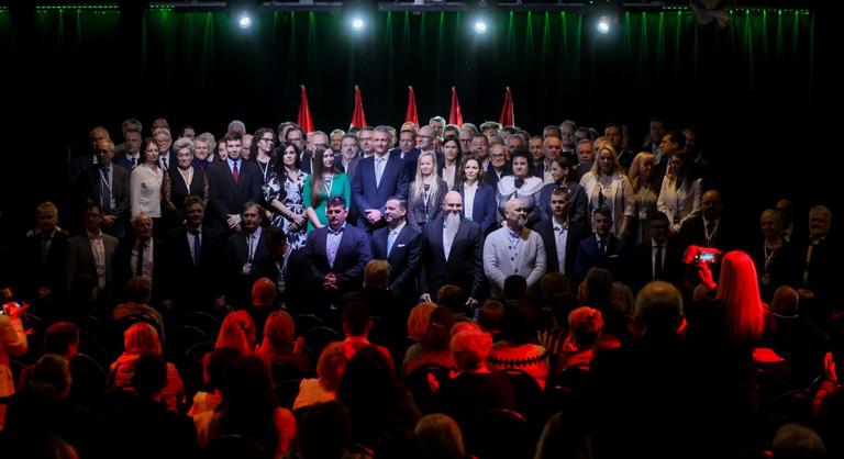 A Jobbik egyes képviselőjelöltjei több érvénytelen ajánlást adtak le, mint ahány érvényeset