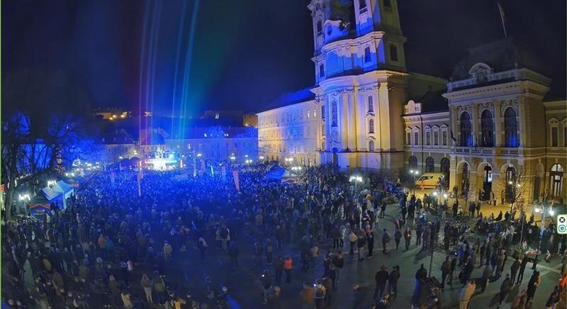 Orbán Viktor Egerben próbálta lelkesíteni a szavazóit