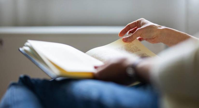 Ki írta A kőszívű ember fiait? Kvíz a felsős kötelező olvasmányokból