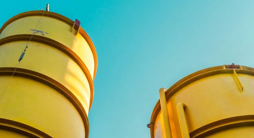 Egy kisrepülő nagy titkok után kutat a Balaton közelében