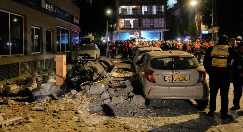 A nappali közepén robbant az iráni kazettás rakét