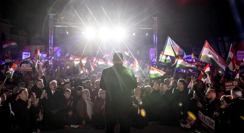 "A Fidesz vezetés nem megkérdőjelezhető" – óriási az érdeklődés Orbán Viktor országjárása iránt