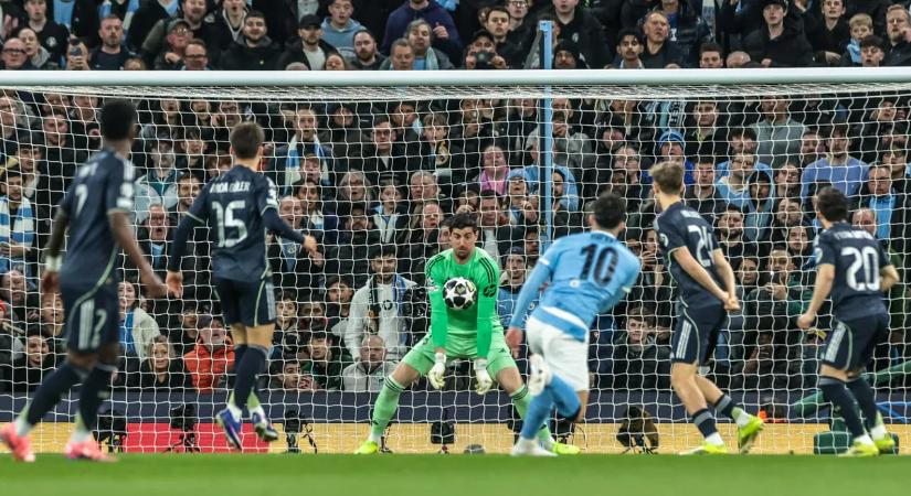 Álvaro Arbeloa és Andrij Lunyin is beszélt Thibaut Courtois sérüléséről