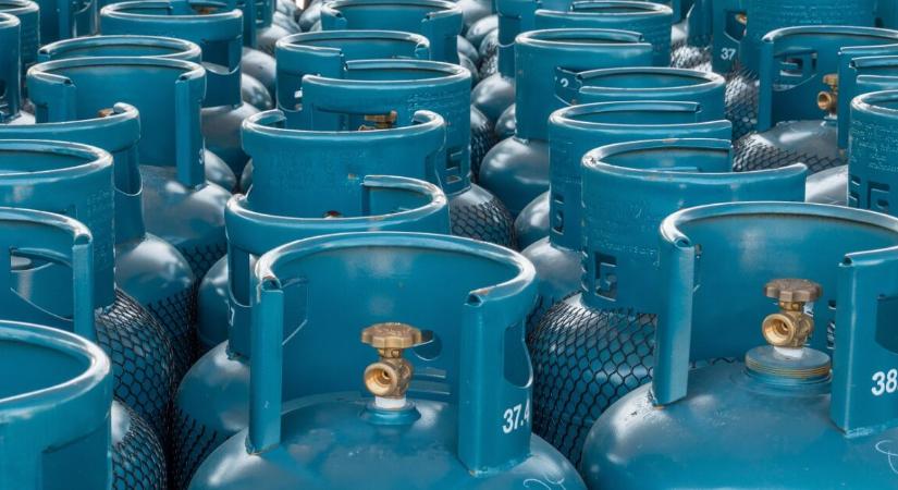 Pánikvásárlás indult Magyarországon? Ezt keresik most a magyarok