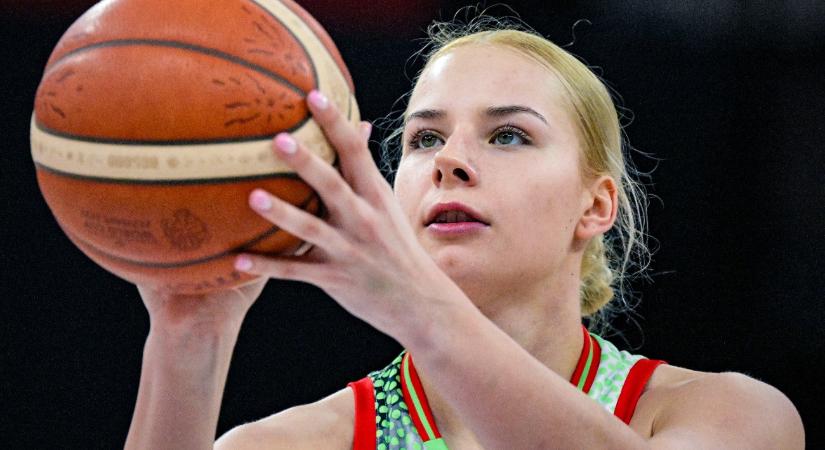 Juhász Dorka az isztambuli álomcsapatban