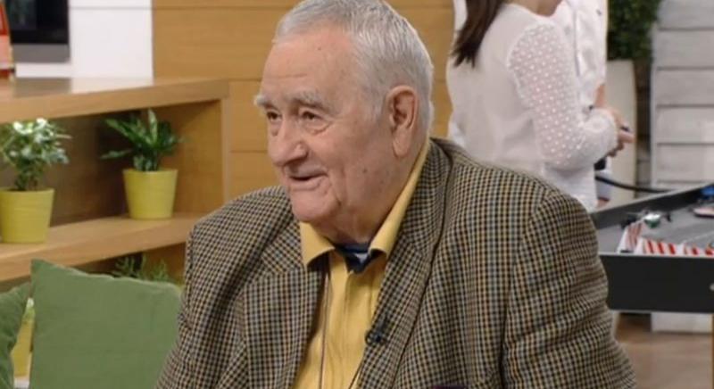 Meghalt Dávid Sándor sportújságíró ,aki évekig Palik Lászlóval közösen közvetítette a Forma-1-es futamokat