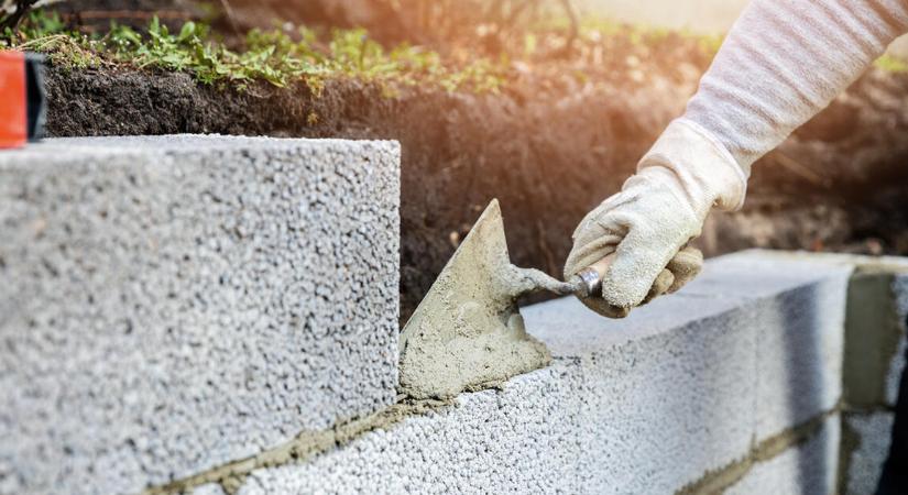 Hamarosan akár 5-15 százalékkal is emelkedhet az építőanyagok ára