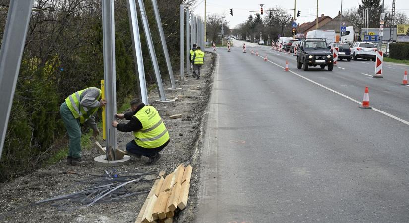 Zajvédő fal épül 340 millióból Mosonmagyaróváron - fotóval