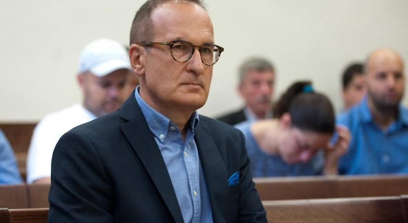 Első fokon 30 millió forint pénzbüntetésre ítélték Simon Gábort