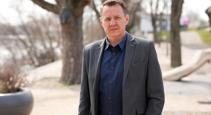 Jó napot, mi újság? – Várszegi Viktor