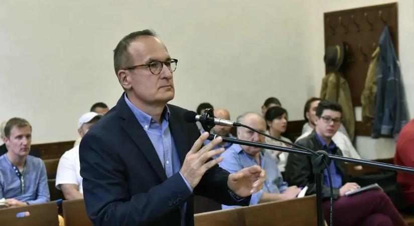 Elítélte a bíróság az MSZP-s Simon Gábort: 13 év után született meg a verdikt